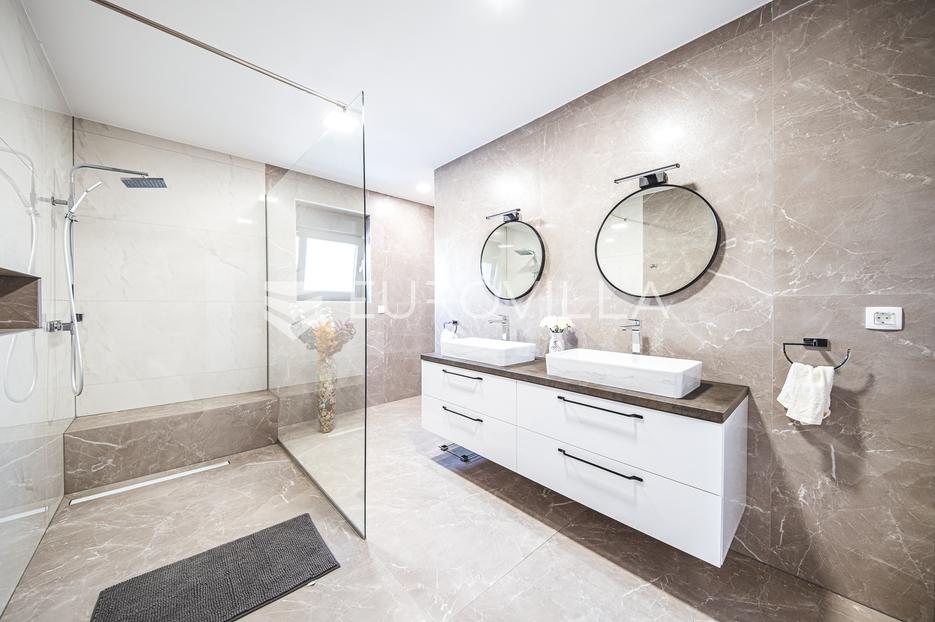 Maison À vendre -  Podsused - Vrapče
