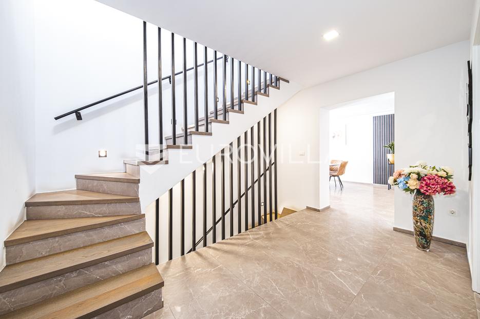 Maison À vendre -  Podsused - Vrapče