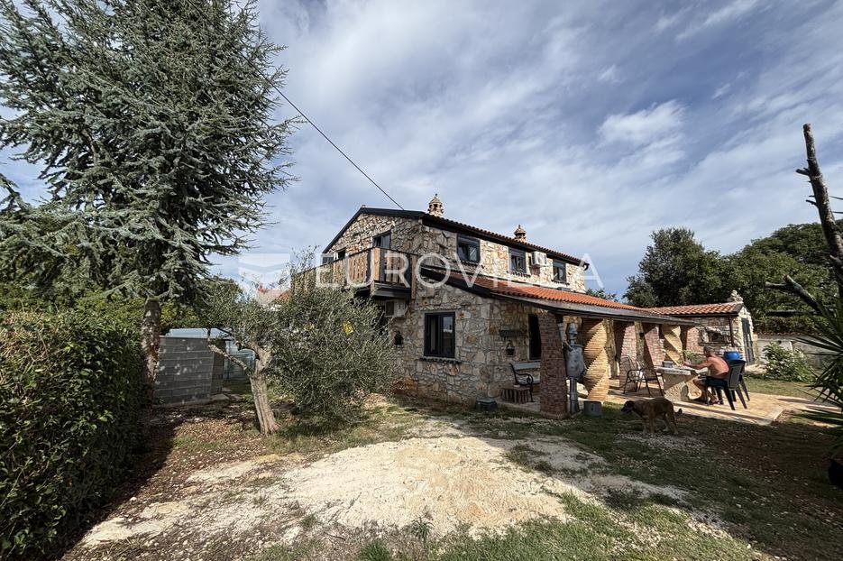 Kuća Na prodaju - Istarska Ližnjan