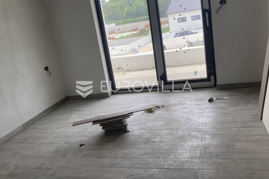 House For sale - Istarska Raša