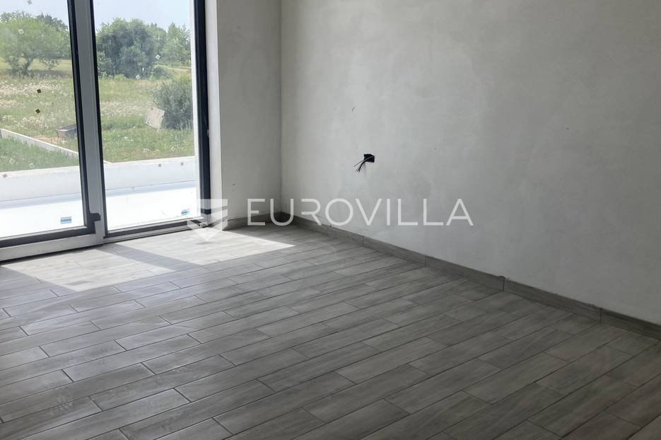 Kuća Na prodaju -  Raša
