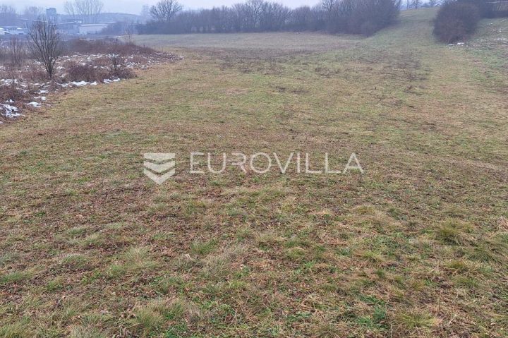 Terrain à vendre 2462 m² – Šeketino Brdo