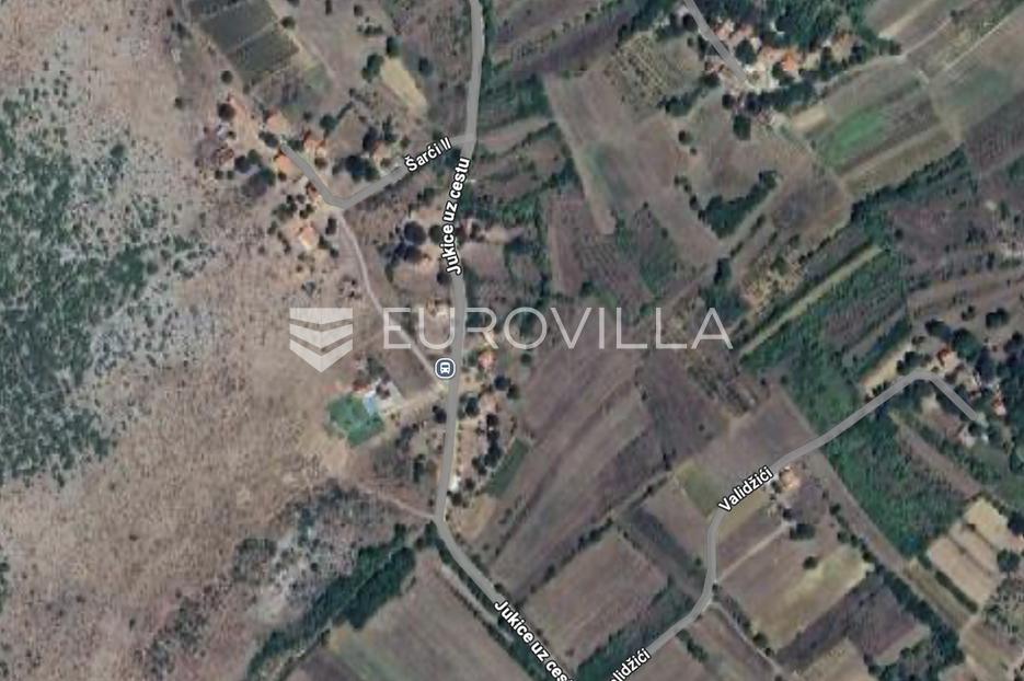 Land For sale Ružić