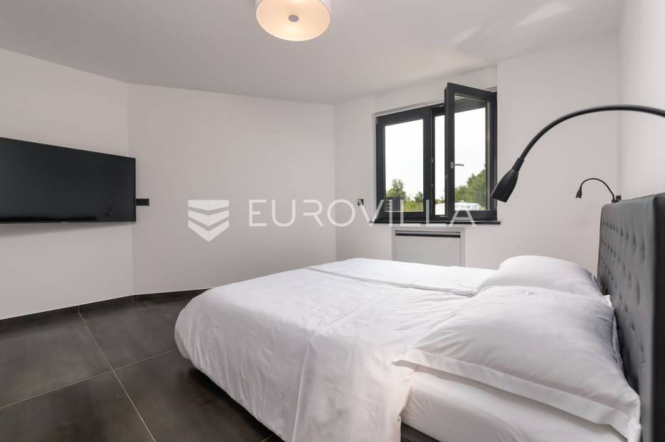 Haus Zu verkaufen -  Funtana