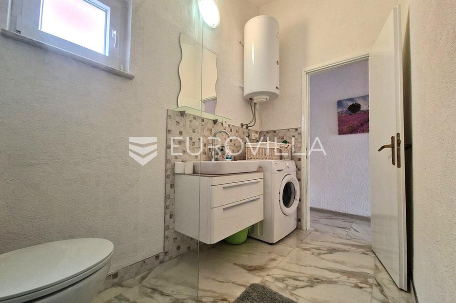 Appartamento In vendita - Zadarska Vir