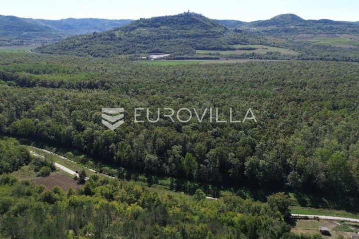 Pozemek na prodej 2421 m² – Livade