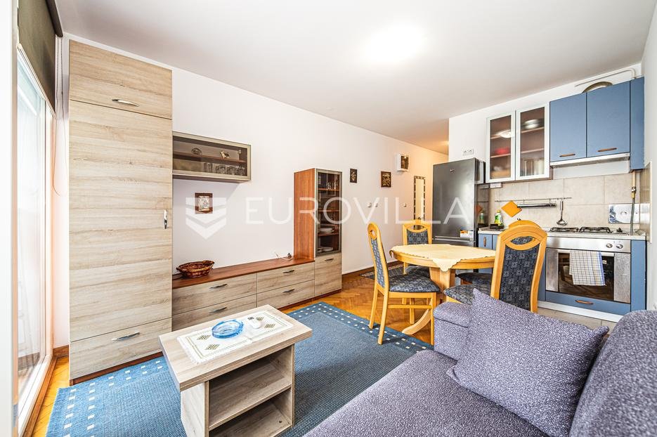 Flat For rent - Grad Zagreb Peščenica - žitnjak - foto 1/6