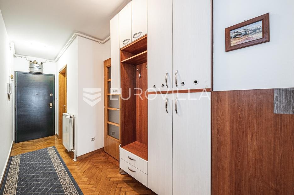 Flat For rent - Grad Zagreb Peščenica - Žitnjak