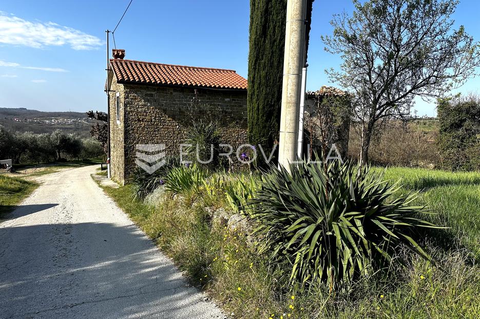 House For sale -  Buje