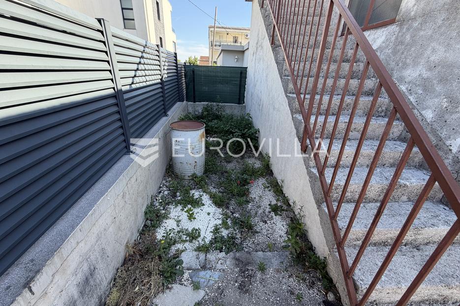 Apartment Zu verkaufen - Splitsko-dalmatinska Kaštela