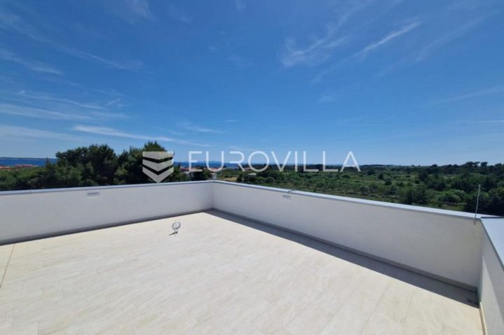 Appartement à vendre 78 m² – Vir