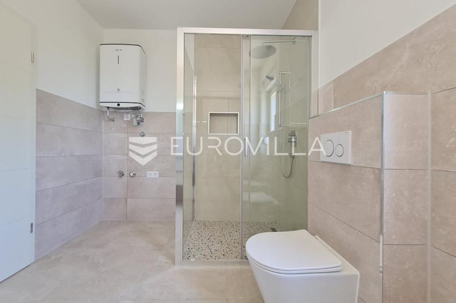 Flat For sale -  Vir
