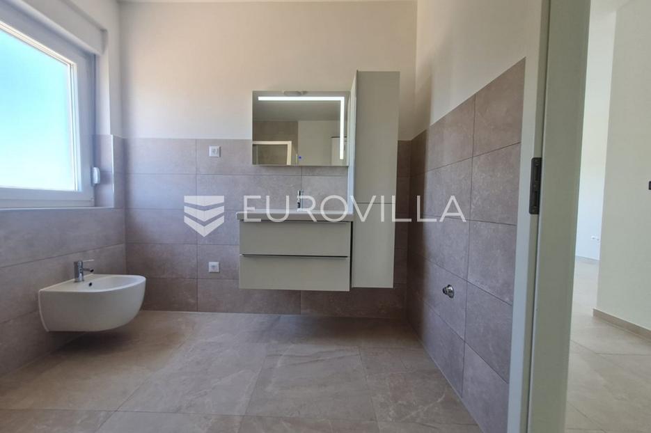 Flat For sale -  Vir