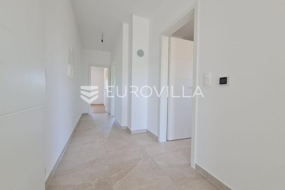 Flat For sale -  Vir