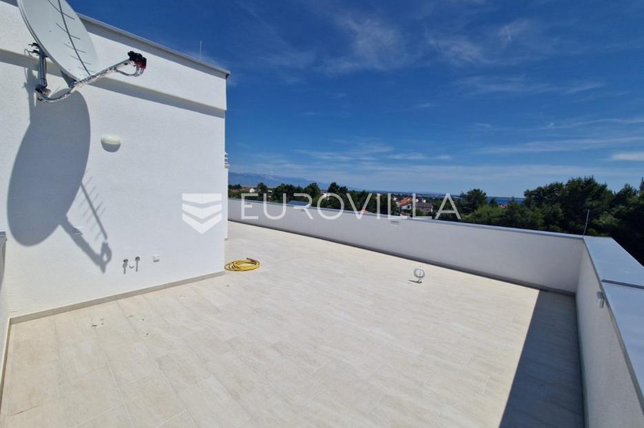 Flat For sale -  Vir