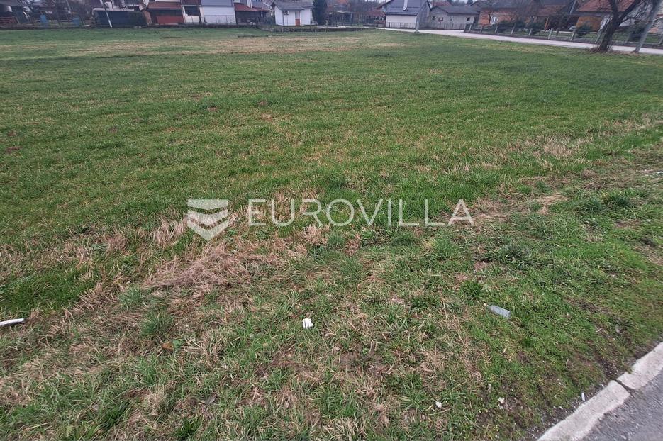 Terrain À vendre - Karlovačka Duga Resa - foto 1/2