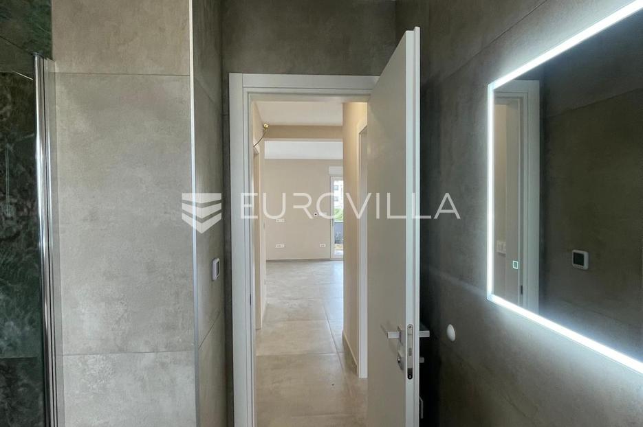 Apartma Naprodaj - Zadarska Privlaka