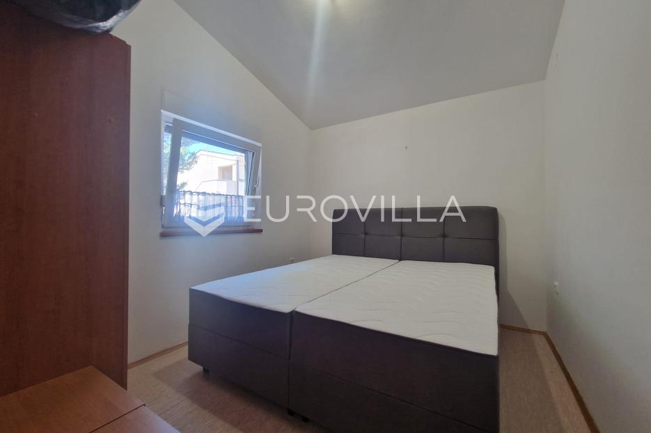 House For sale -  Vir