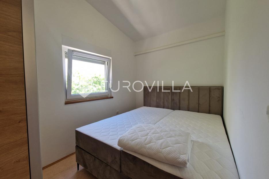 House For sale -  Vir