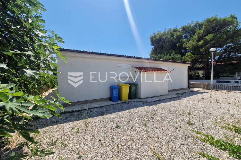 House For sale -  Vir