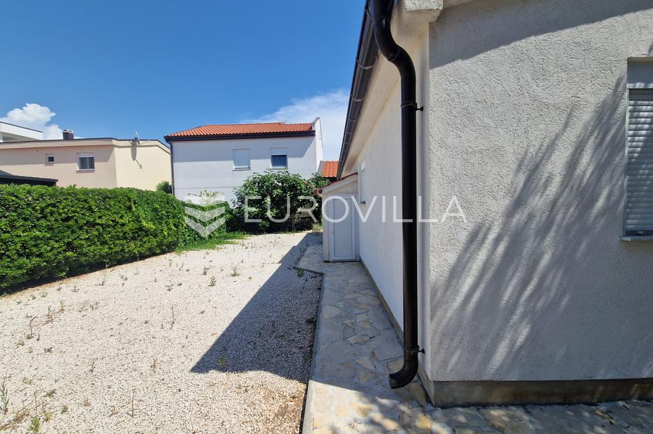 House For sale -  Vir