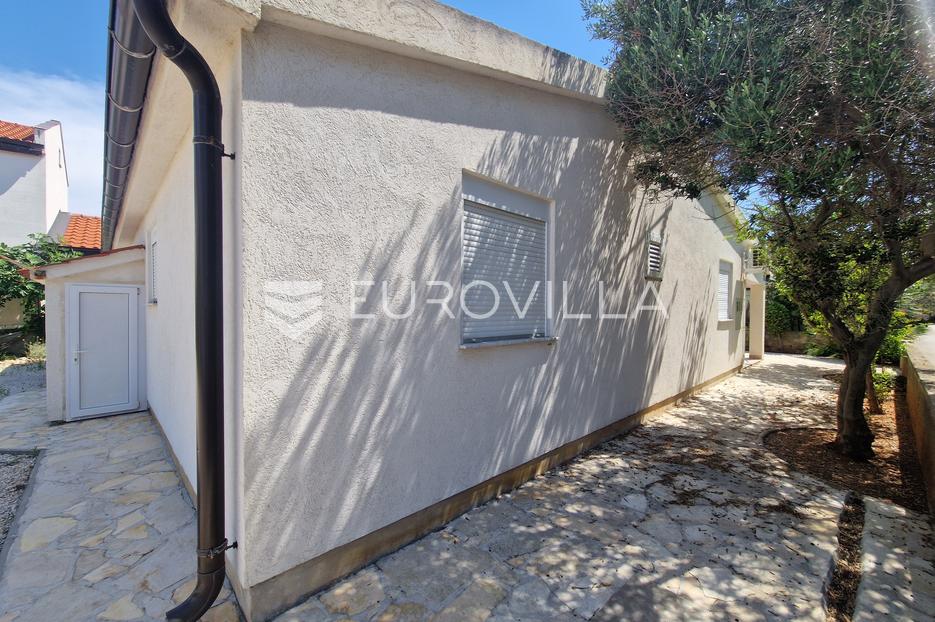 House For sale -  Vir