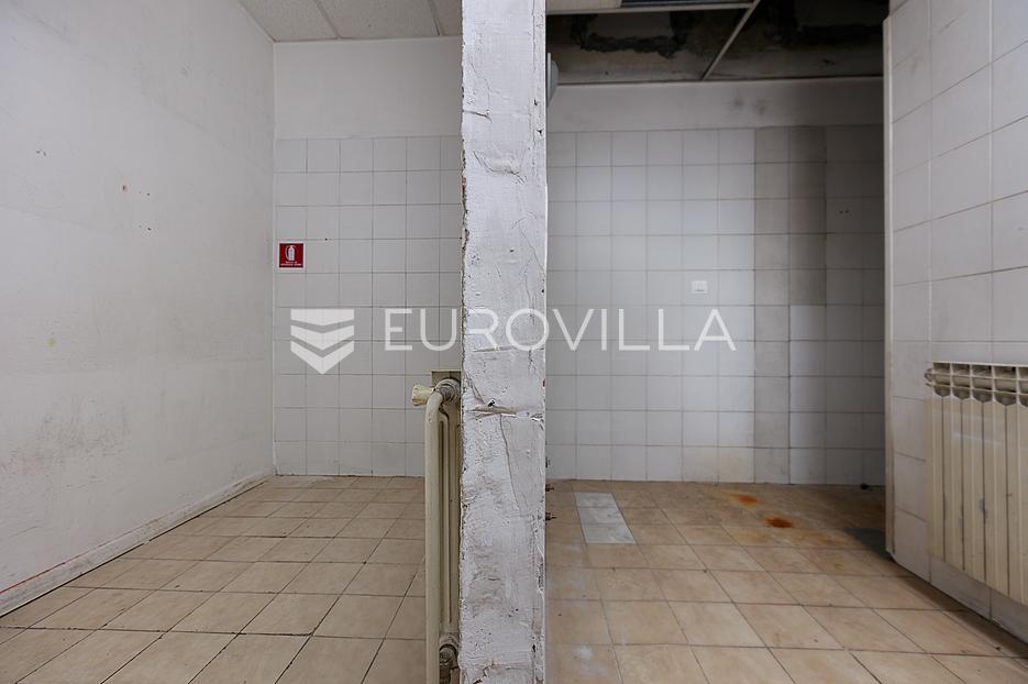 Poslovni prostor Na prodaju -  Rijeka