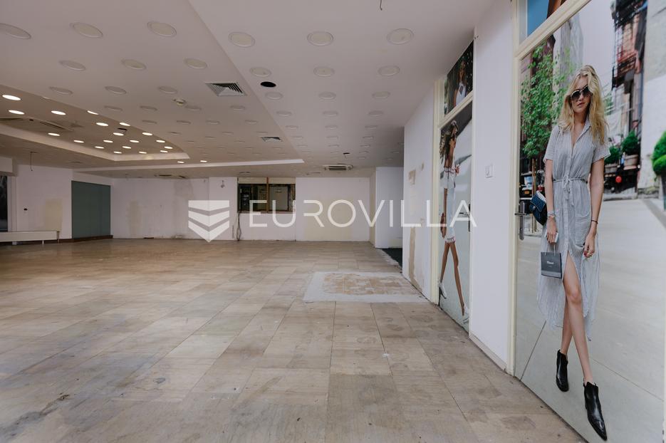 Poslovni prostor Na prodaju -  Rijeka