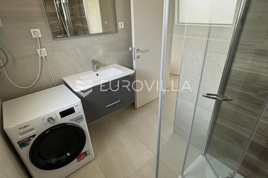 Apartma Na predaj -  Privlaka