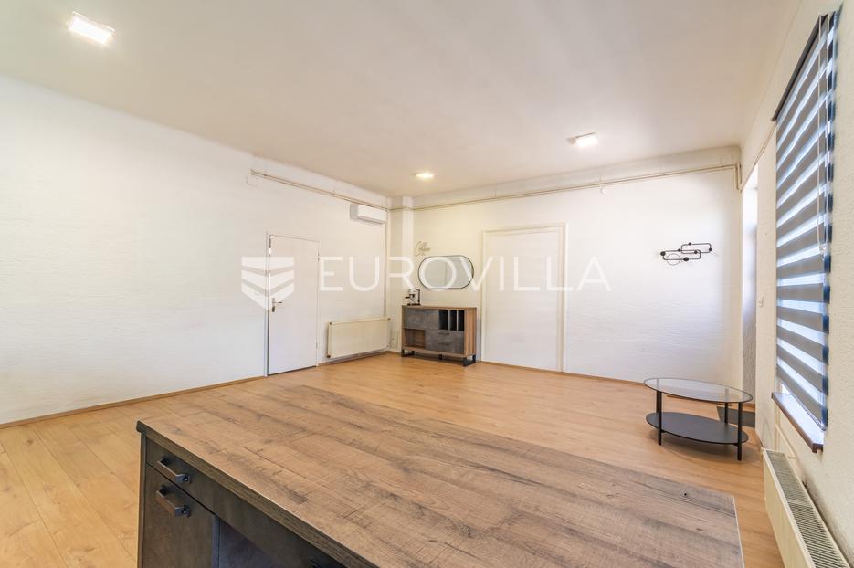 Locaux commerciaux À vendre - Varaždinska Varaždin - foto 1/3