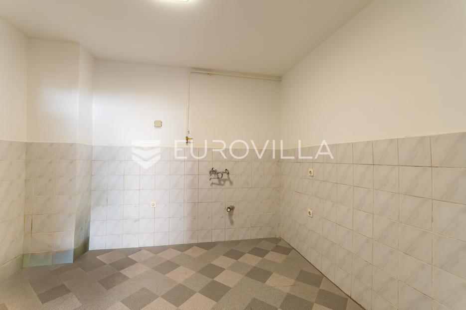 Locaux commerciaux À vendre - Varaždinska Varaždin - foto 3/3