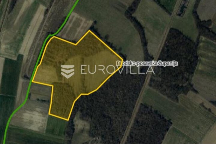Terreno in vendita 37894 m² – Rešetari