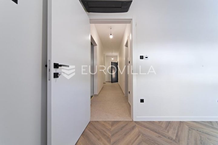 Flat For sale - Osječko-baranjska Osijek - foto 3/25