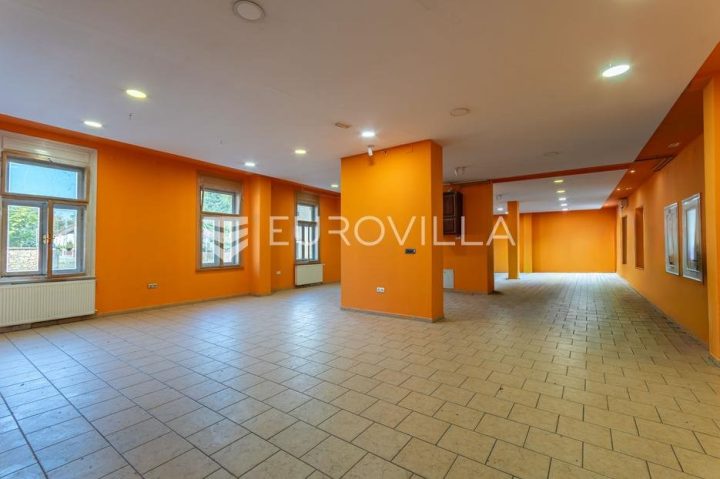 Business premises for sale 200 m² – Centar