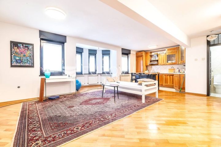 Stan na prodaju 215 m² – Trešnjevka