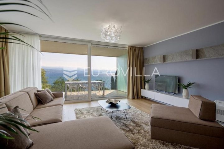 Flat for sale 84 m² – Punta Kolova