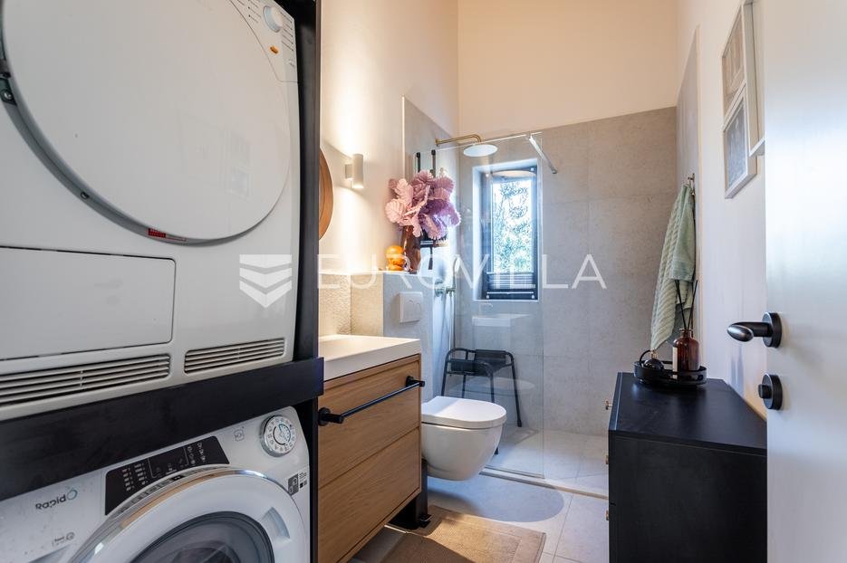 Haus Zu verkaufen - Splitsko-dalmatinska Trogir - Okolica