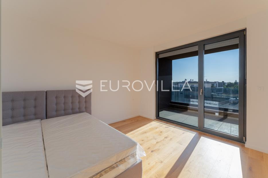 Apartma Na predaj -  Pula