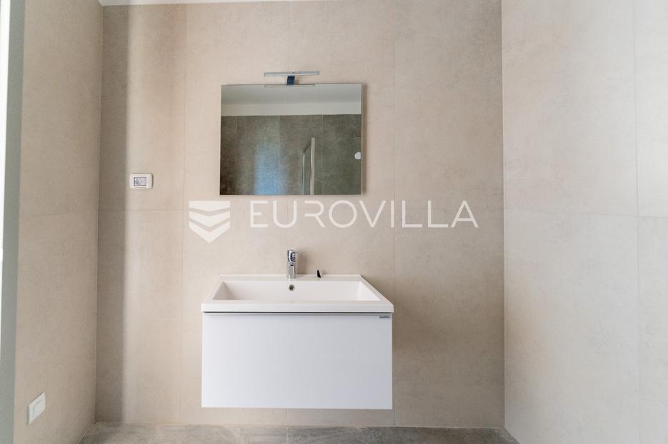 Apartma Na predaj -  Pula