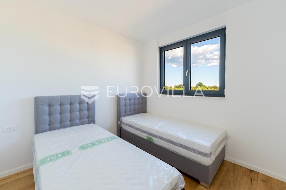 Apartma Na predaj -  Pula