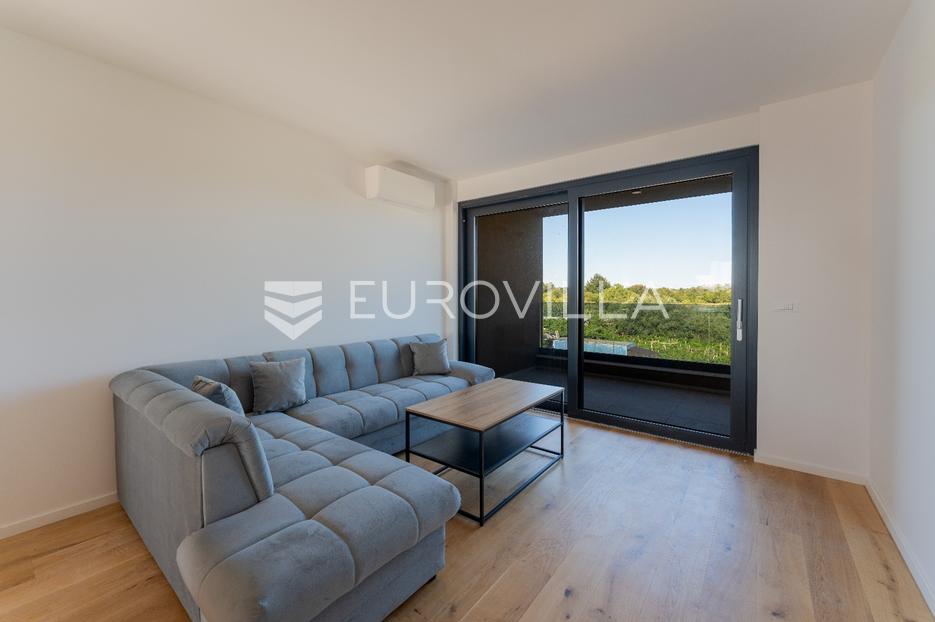 Apartma Na predaj -  Pula
