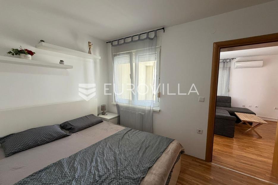 Appartement À vendre - Osječko-baranjska Đakovo