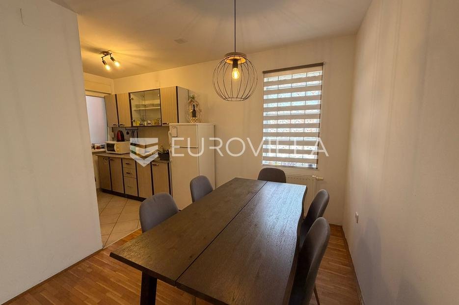Appartement À vendre - Osječko-baranjska Đakovo