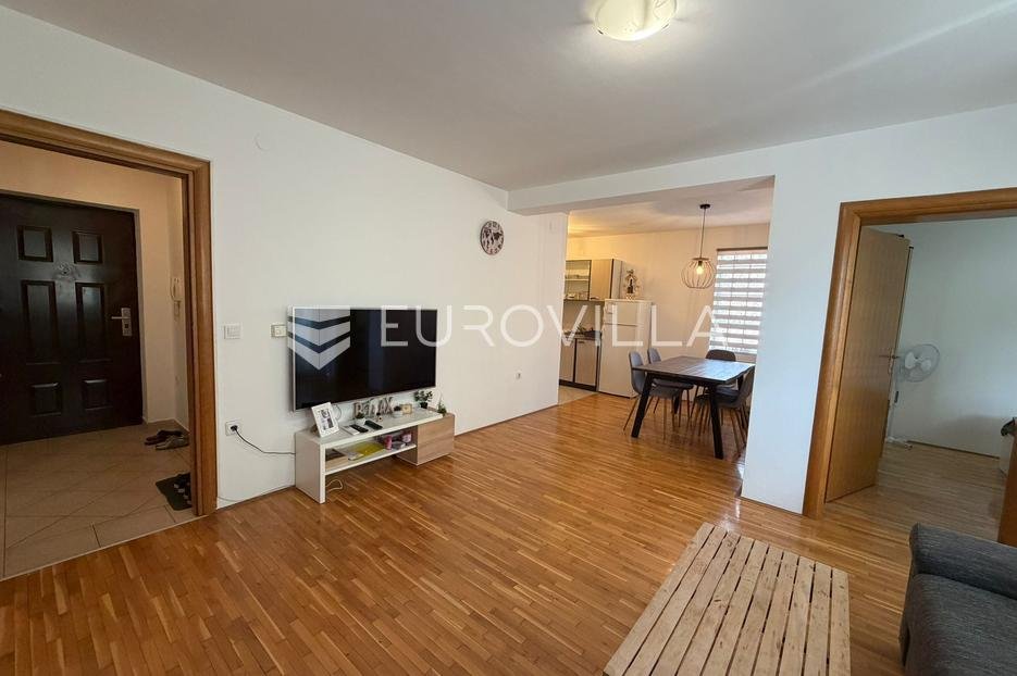 Appartement À vendre - Osječko-baranjska Đakovo