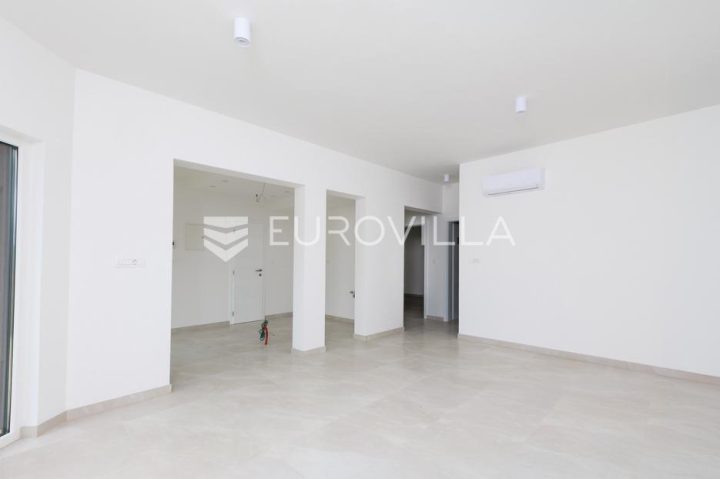 Appartamento In vendita - Primorsko-goranska Crikvenica - foto 4/12