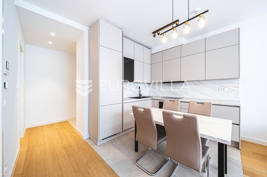 Appartement À vendre -  Peščenica - Žitnjak