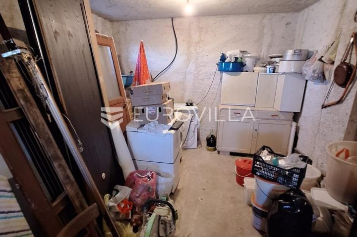 Haus Zu verkaufen - Karlovačka Karlovac - Okolica - foto 3/7