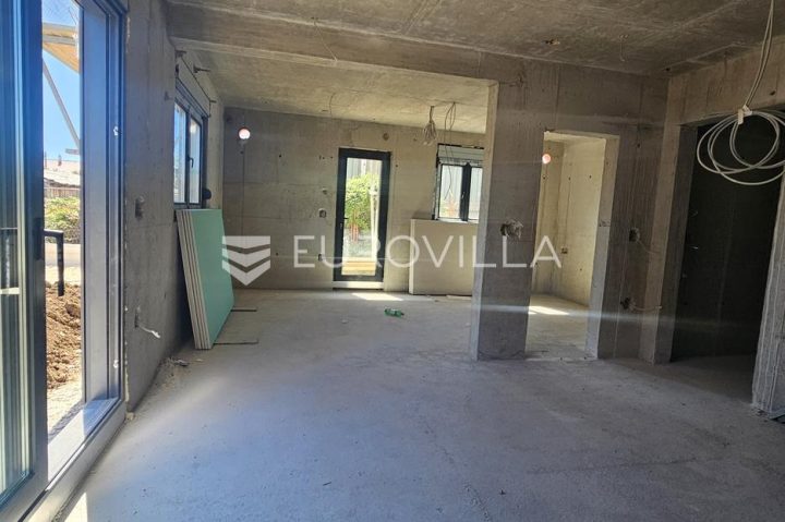 Apartment Zu verkaufen - Splitsko-dalmatinska Kaštela - foto 2/8