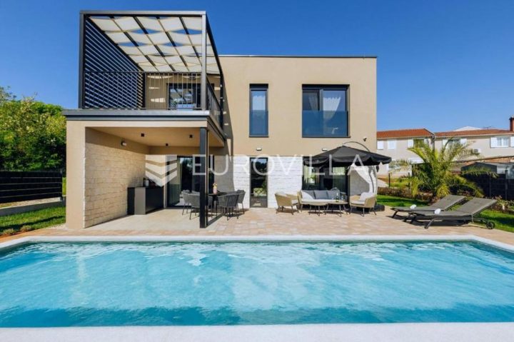 Haus zu verkaufen 170 m² – Tar