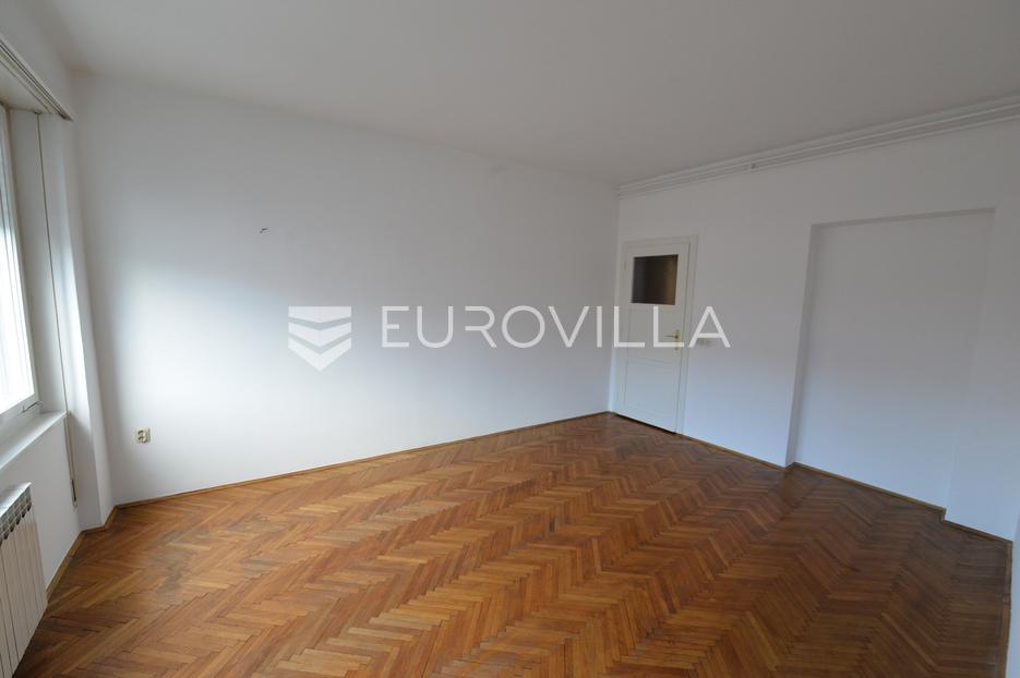 Appartamento In vendita -  Donji Grad